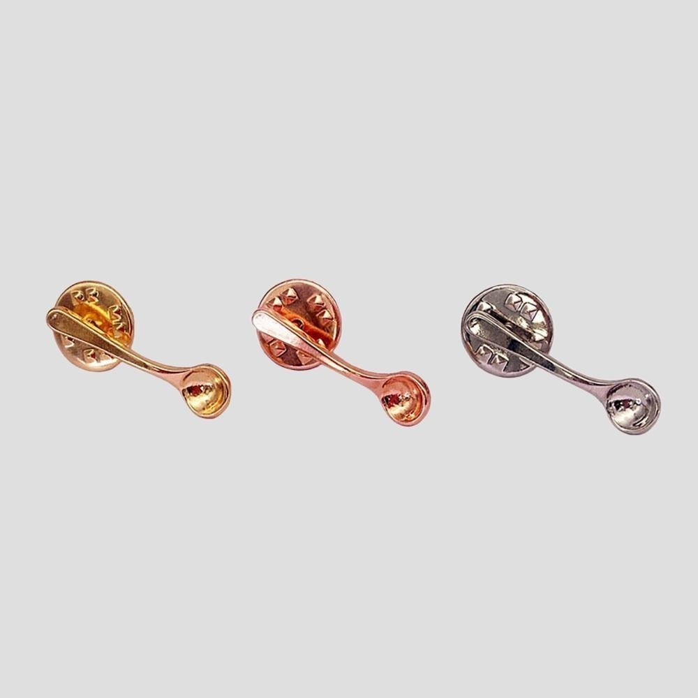 Novo Broche de Colher com Desi - Vintage Collectible Pins avaliação e preço