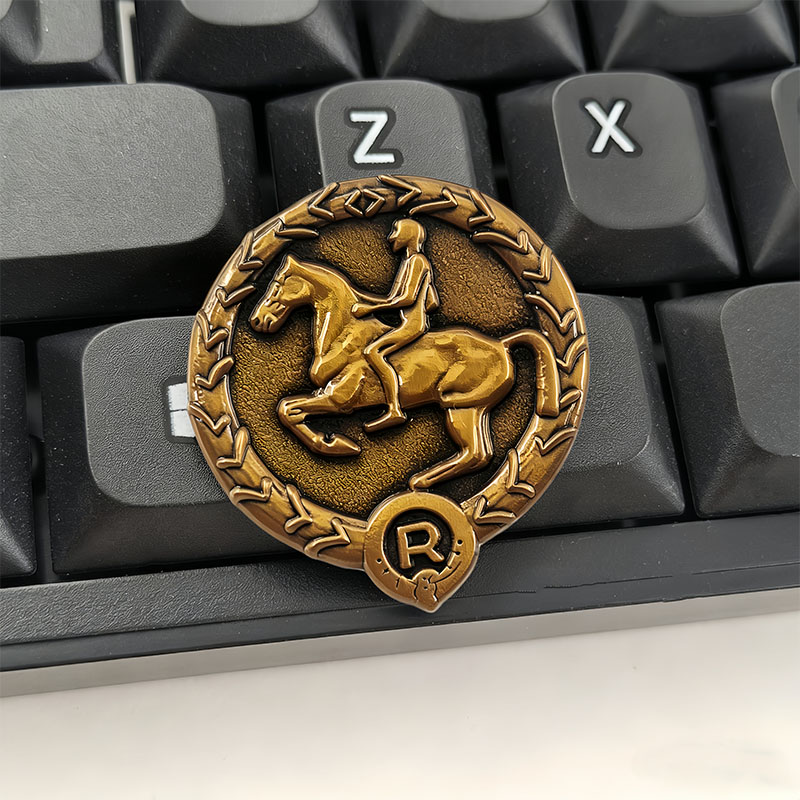 Distintivo Alemão de Cavaleiro - Vintage Collectible Pins avaliação e preço