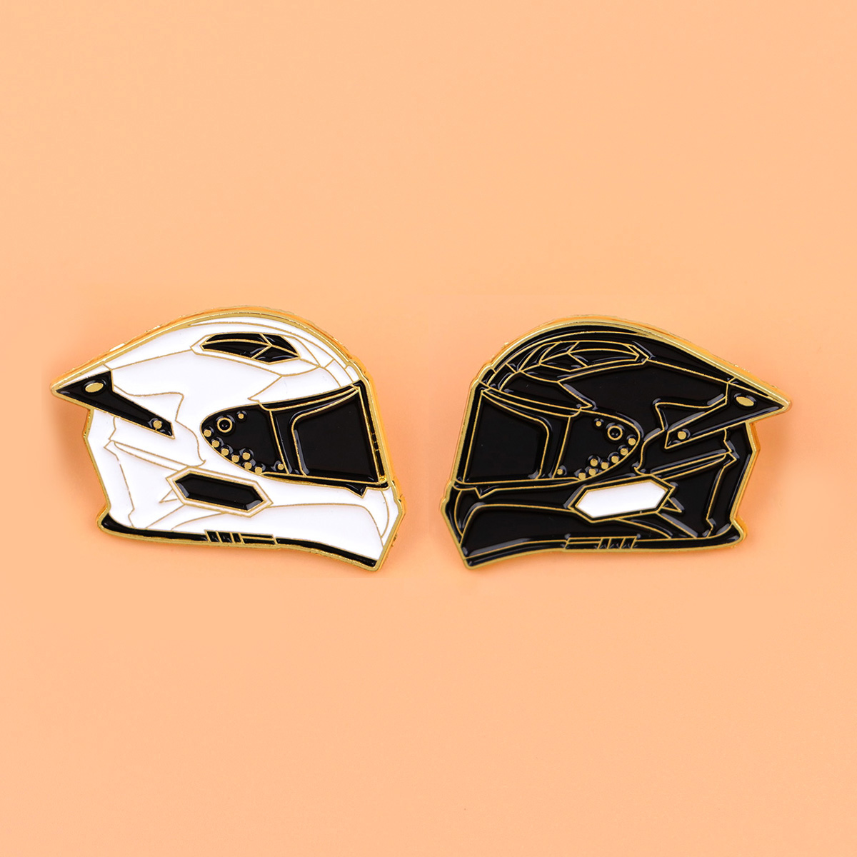 Broches de carro vintage para  - Vintage Collectible Clothing avaliação e preço