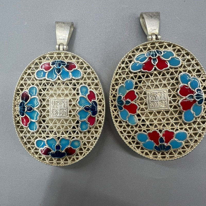 Pingente de Prata Cloisonné da - Vintage Collectible Market avaliação e preço